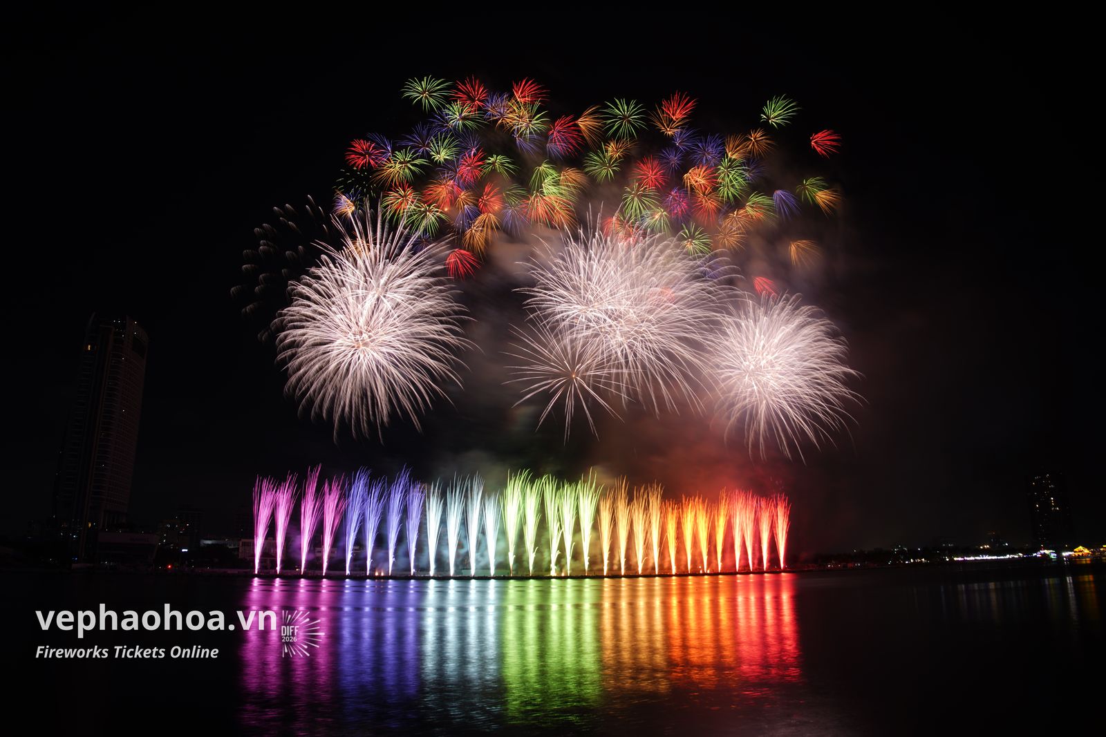 Màn pháo ăn tiền của đội Z121 Việt nam