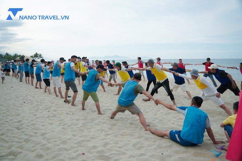 Chương trình tổ chức team building vui tươi sôi động